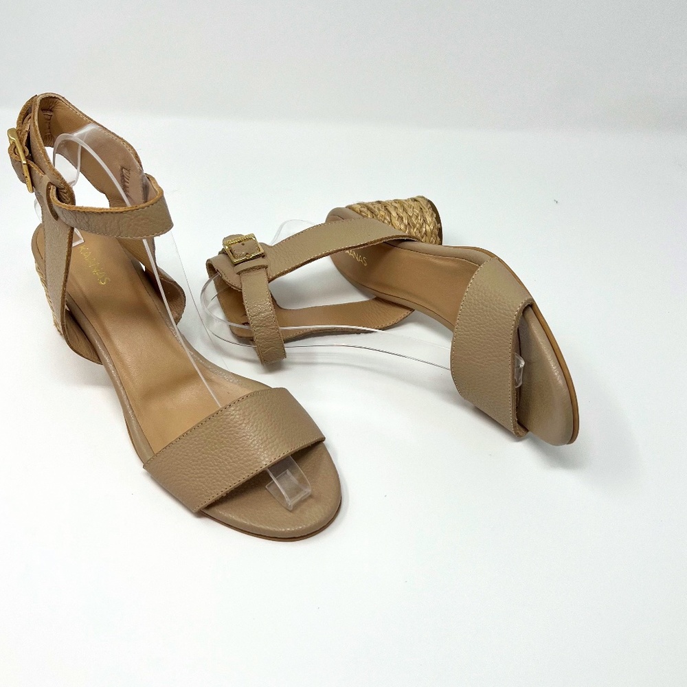 Kaanas Women's Tenedos Yute round heel tan leather ankle strap sandal size 9